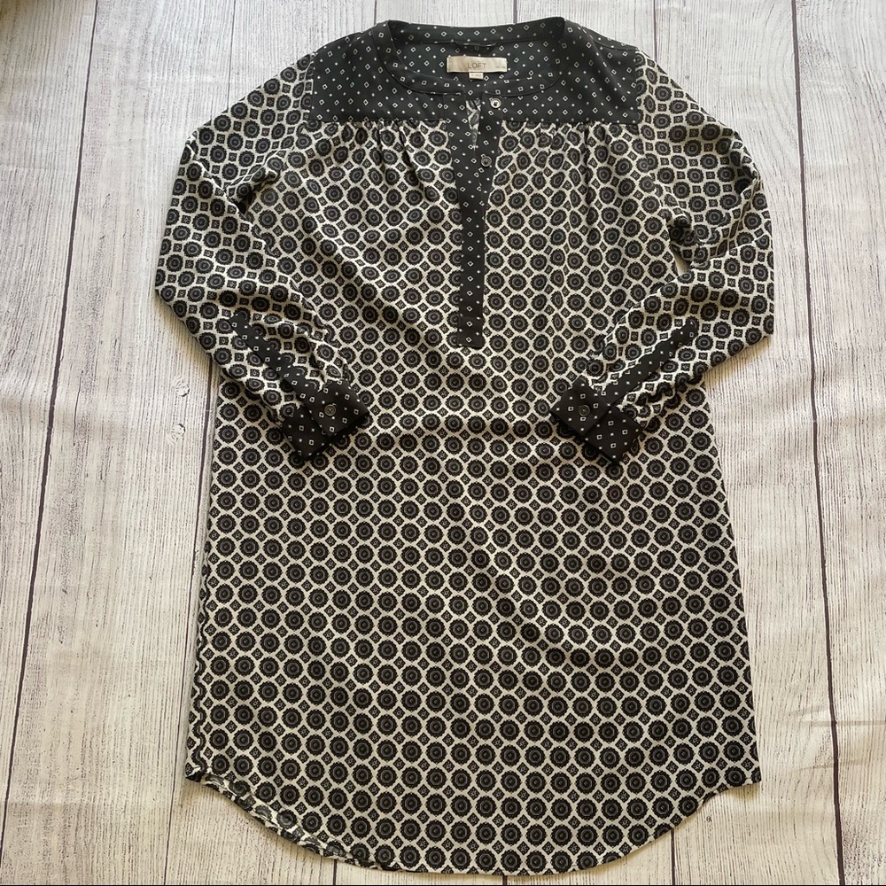 Loft Black & Grey Geometric Shift Dress Size Small Petite